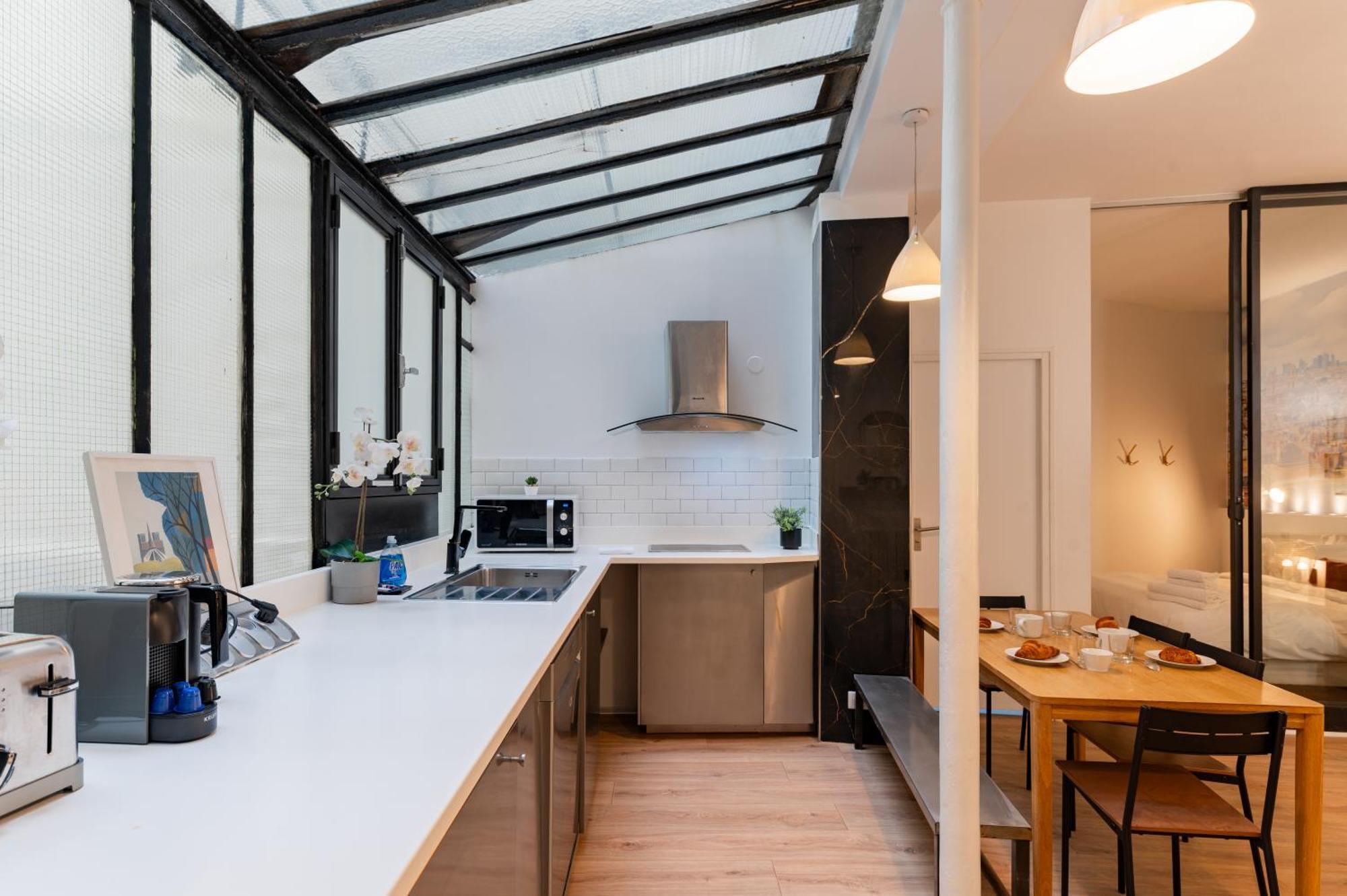 St Germain Sartre Chicsuites Paris Ngoại thất bức ảnh