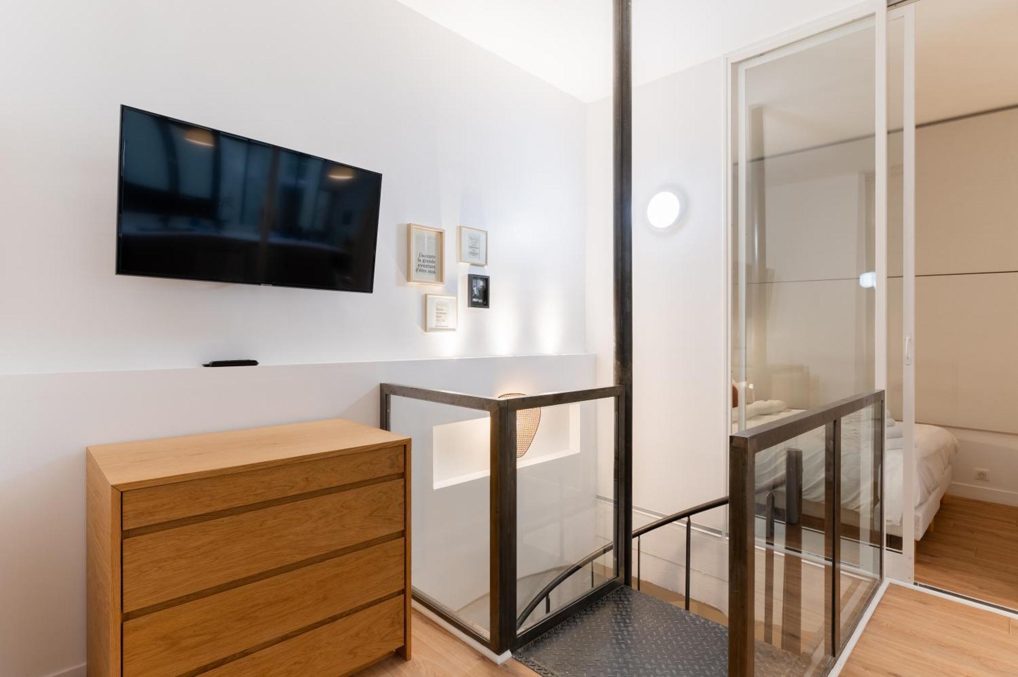 St Germain Sartre Chicsuites Paris Ngoại thất bức ảnh