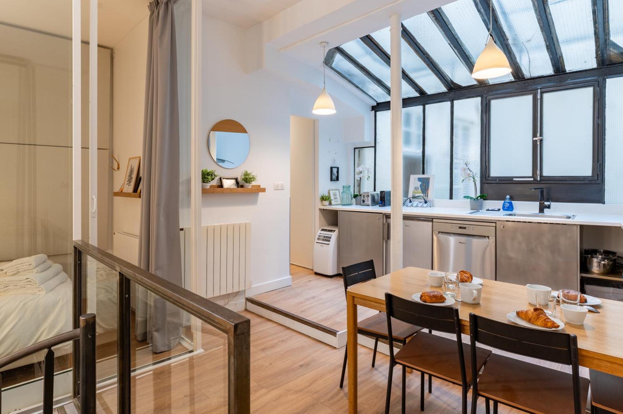 St Germain Sartre Chicsuites Paris Ngoại thất bức ảnh